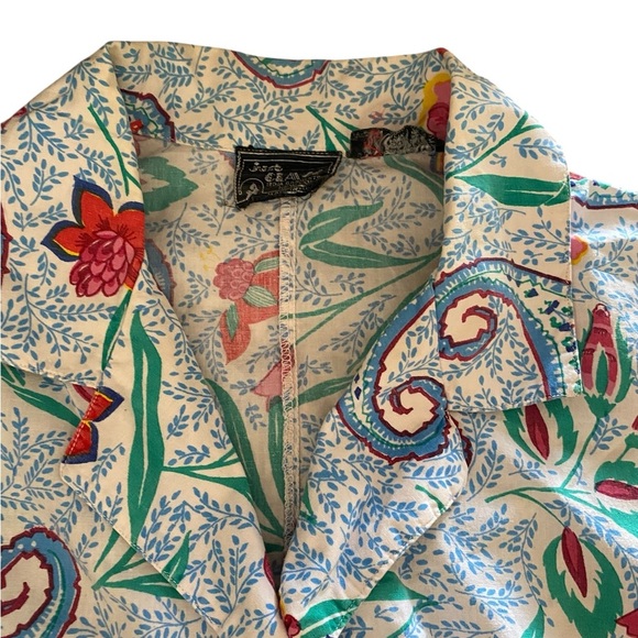 Vintage 100 % Cotton Paisley Floral white blue pink button up shirt top classic - Picture 3 of 8
